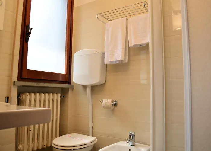 ホテル Residenza Esterna - Dependance *